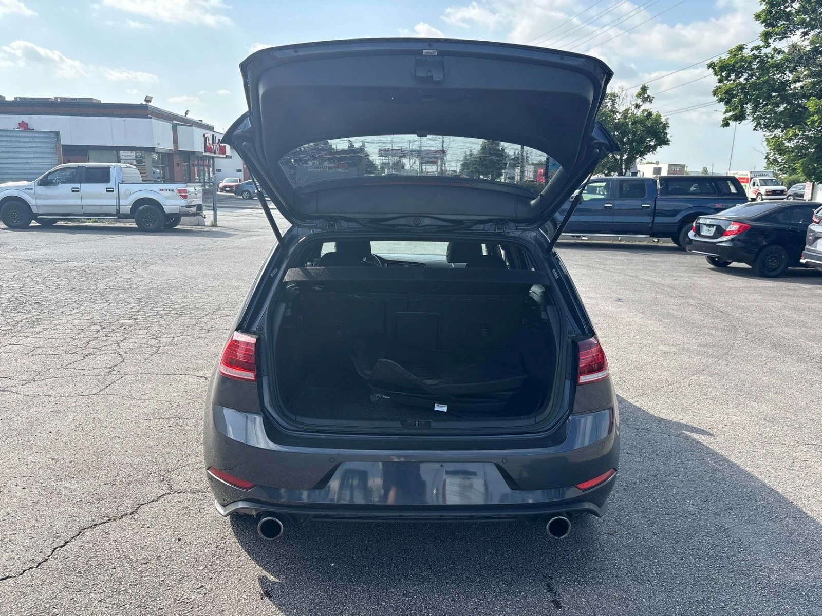 VW Golf GTI MANUAL ЦЕНА ДО БЪЛГАРИЯ АВТОКРЕДИТ, снимка 7 - Автомобили и джипове - 55653608