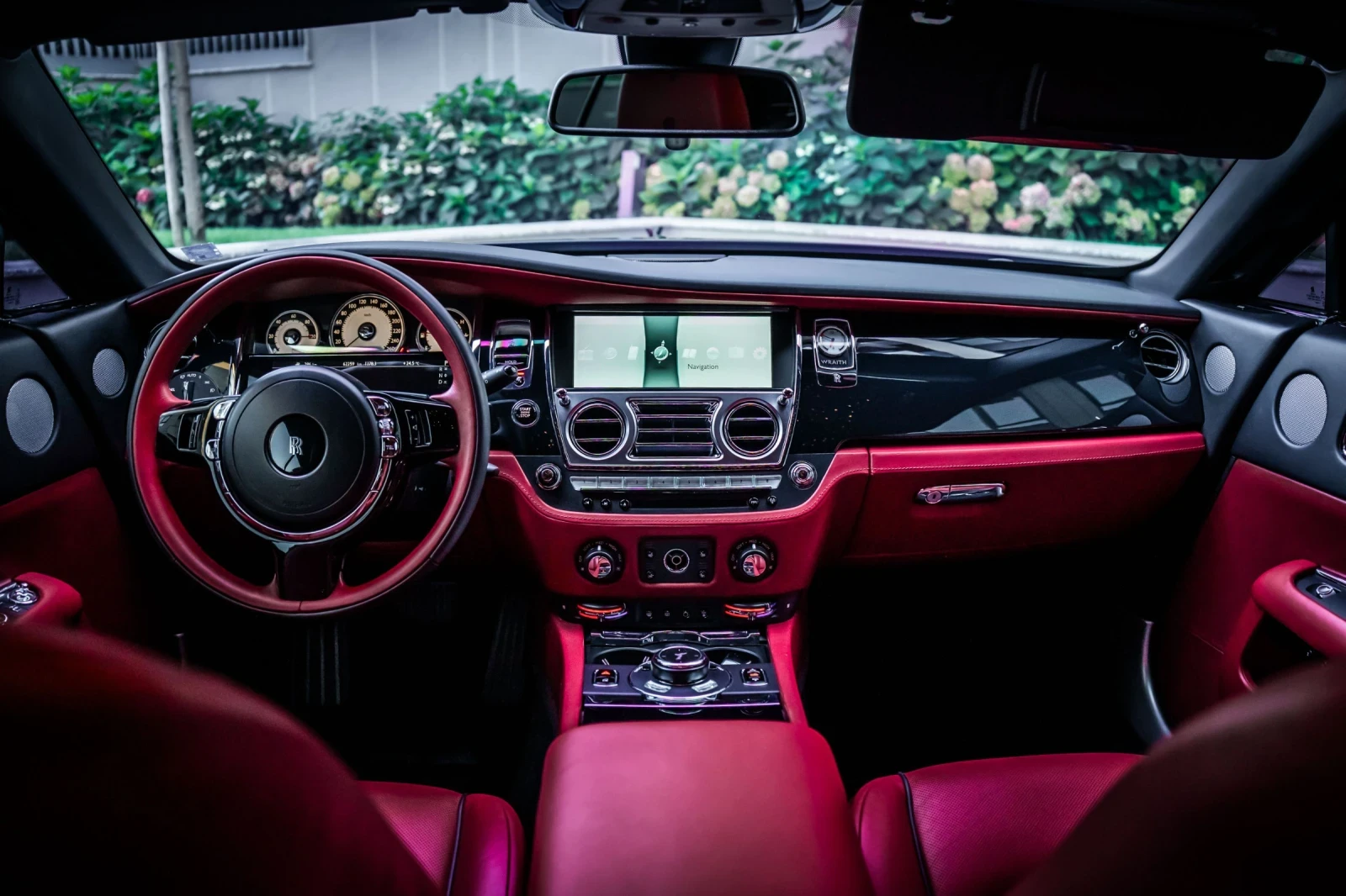 Rolls-Royce Wraith, снимка 12 - Автомобили и джипове - 56130872
