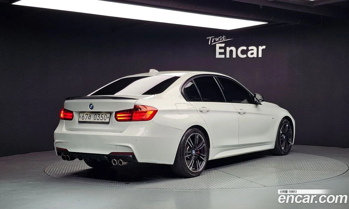 BMW 320 320d M Performence Edition, снимка 2 - Автомобили и джипове - 56156590