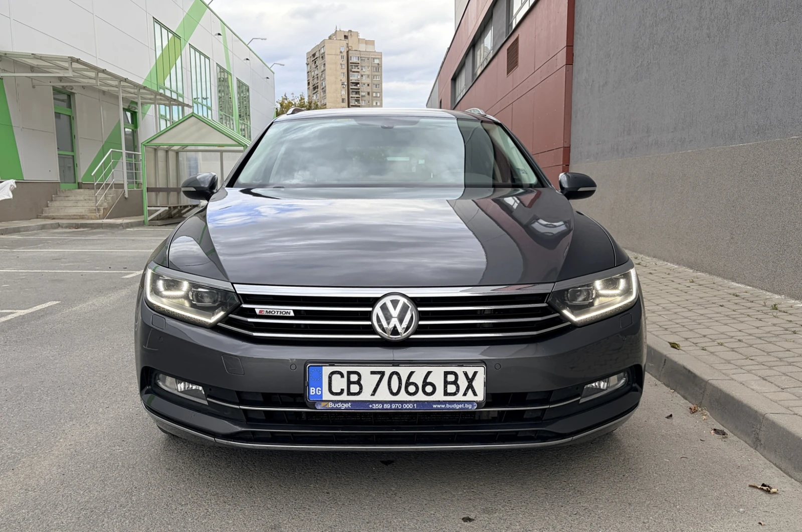 VW Passat Variant HighLine, снимка 2 - Автомобили и джипове - 56345130