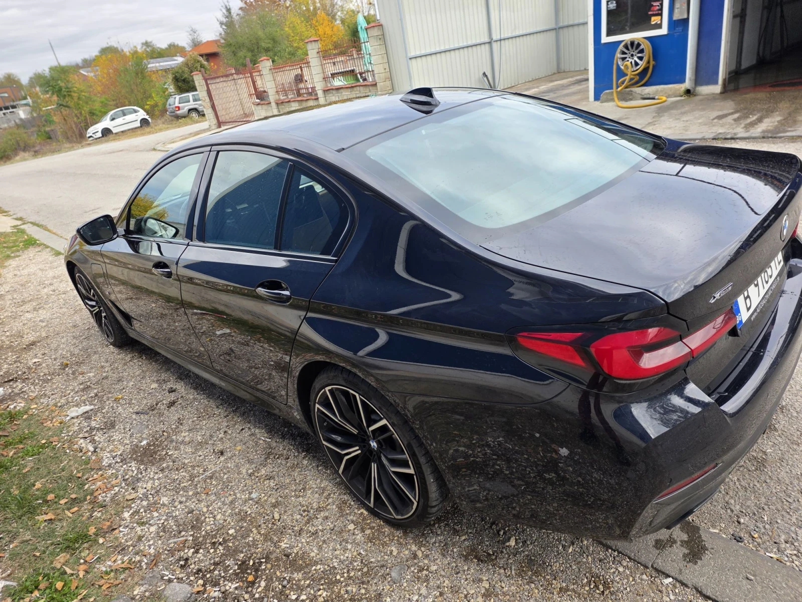 BMW 545 545e XDrive, снимка 8 - Автомобили и джипове - 56649737