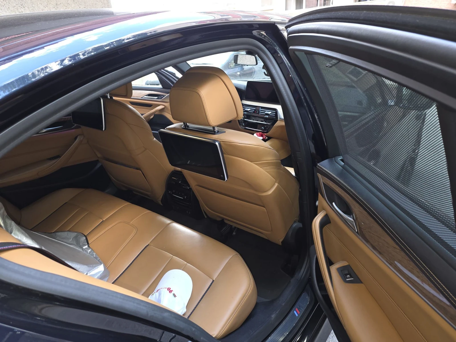 BMW 545 545e XDrive, снимка 14 - Автомобили и джипове - 56649737