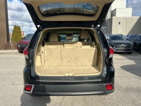 Toyota Highlander Limited XLE * 4X4 * 7 Места * Сервизна История * , снимка 15