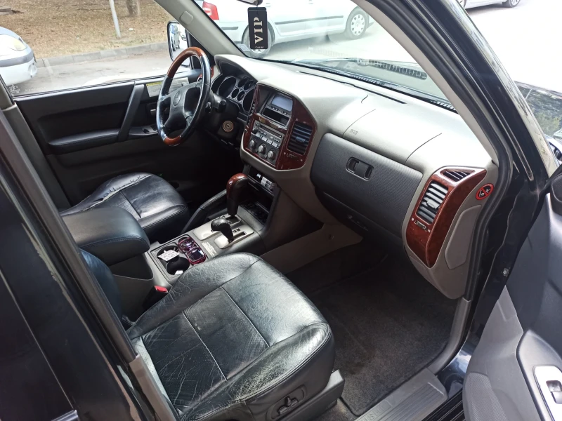 Mitsubishi Pajero DiD 3.2, снимка 9 - Автомобили и джипове - 47135584