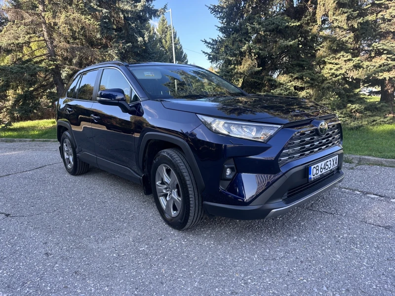 Toyota Rav4 2.0AT 4WD Comfort Navi - CarPlay, снимка 1 - Автомобили и джипове - 48032384