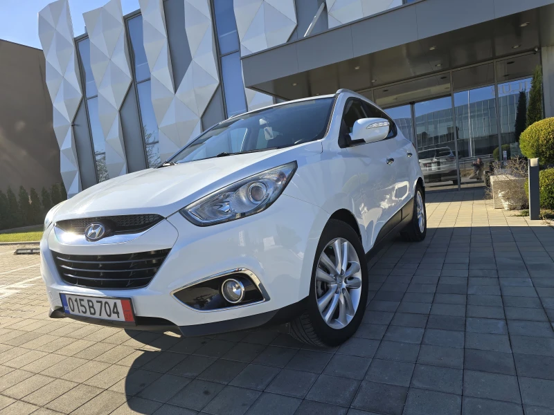 Hyundai IX35 2.0 PREMIUM-4x4, снимка 3 - Автомобили и джипове - 48076671