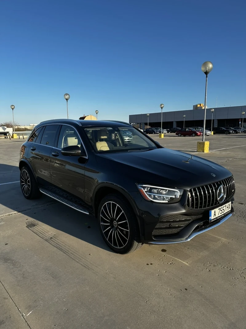 Mercedes-Benz GLC 300 AMG, снимка 2 - Автомобили и джипове - 48743351