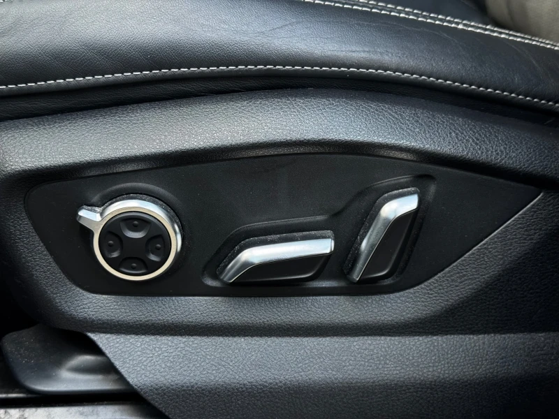 Audi Q7 3.0TDI quattro S-Line Distronic SideAssist BOSE, снимка 11 - Автомобили и джипове - 52502543