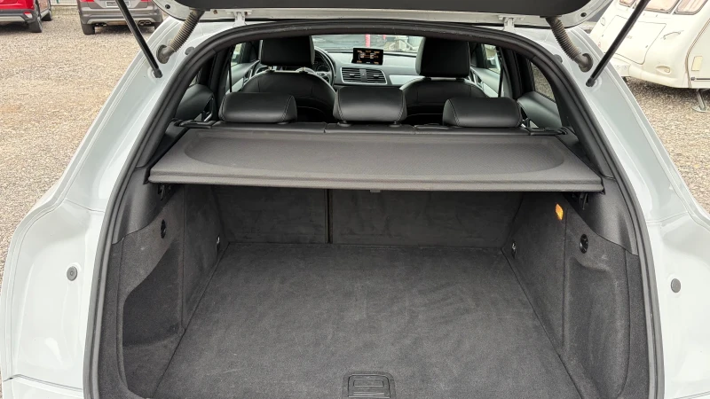 Audi Q3 2.0TDI* 140HP* S-line, снимка 12 - Автомобили и джипове - 53030852