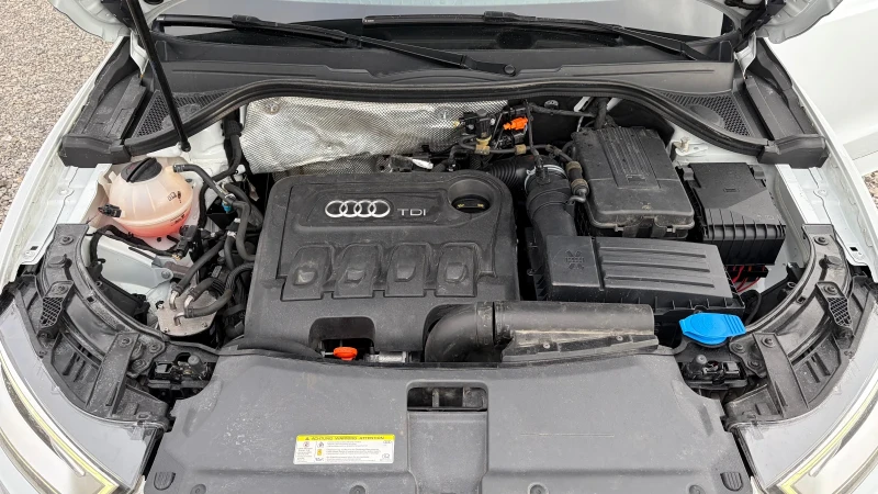Audi Q3 2.0TDI* 140HP* S-line, снимка 15 - Автомобили и джипове - 53030852