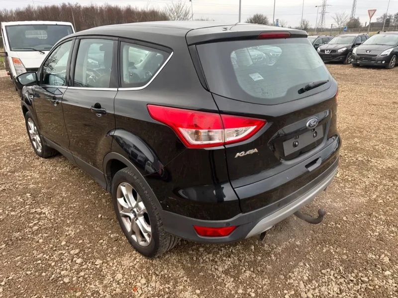 Ford Kuga 1.5b Titanium 150ps, снимка 7 - Автомобили и джипове - 53303012