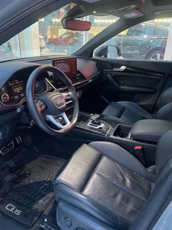 Audi Q5 2021 S-Line Progressiv * CARFAX * БЕЗ ПЪРВОНАЧАЛНА, снимка 7 - Автомобили и джипове - 52921774