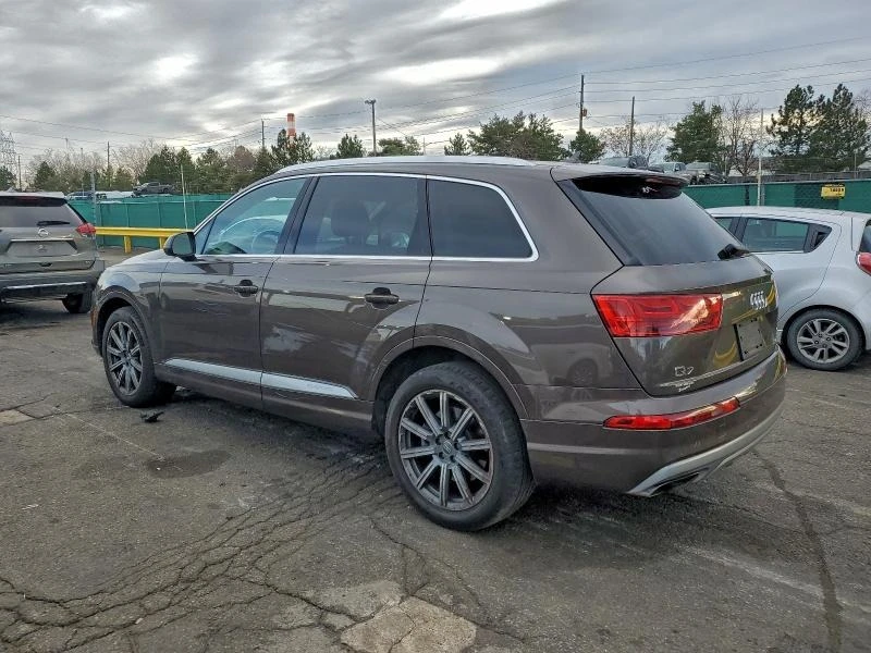 Audi Q7, снимка 2 - Автомобили и джипове - 54687442