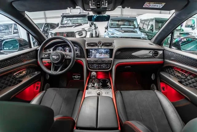 Bentley Bentayga S V8 BLACKLINE NAIM PANO TV , снимка 5 - Автомобили и джипове - 55891760