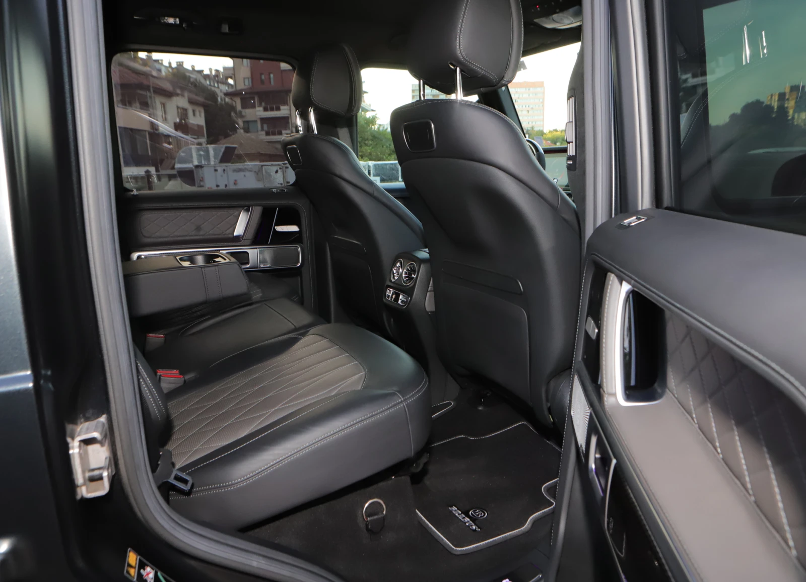 Mercedes-Benz G 63 AMG Mercedes-Benz G 63 AMG Brabus 700Widestar Magno Ca - изображение 10
