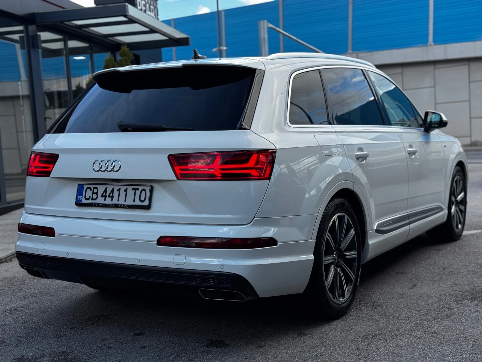 Audi Q7 3.0TDI quattro S-Line Distronic SideAssist BOSE - изображение 5