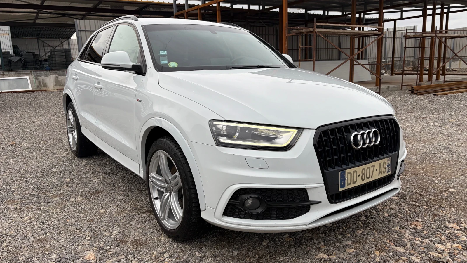 Audi Q3 2.0TDI* 140HP* S-line - изображение 3