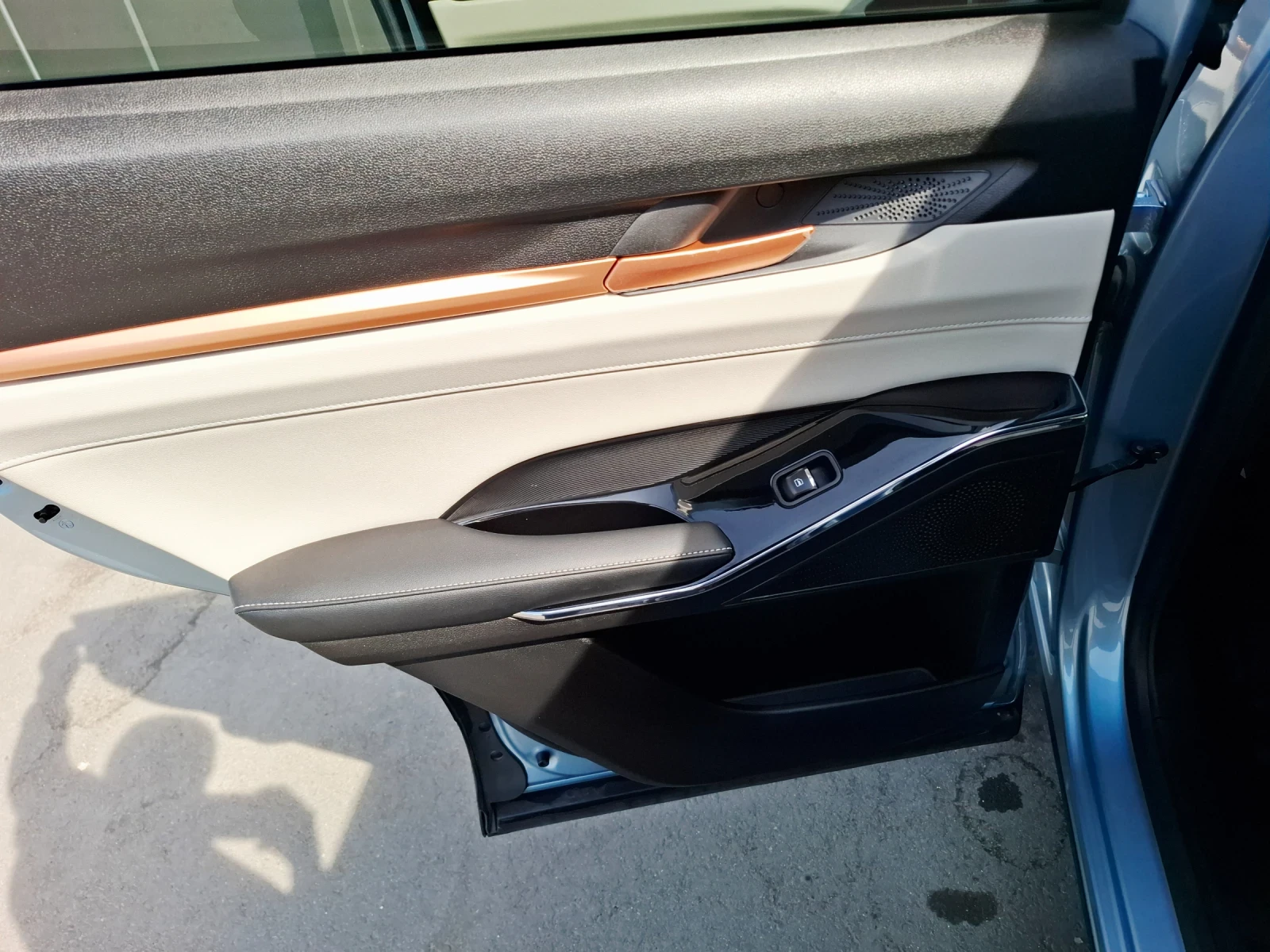 Haval H6 Premium, снимка 15 - Автомобили и джипове - 54015257