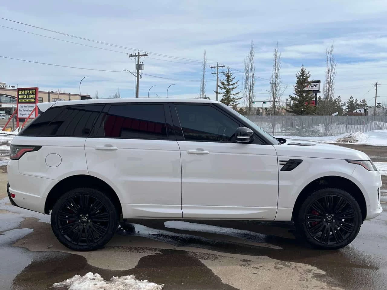 Land Rover Range Rover Sport * HSE DYNAMIC * CARFAX * 2 КЛЮЧА * ПАНО * KEYLESS, снимка 4 - Автомобили и джипове - 54069115