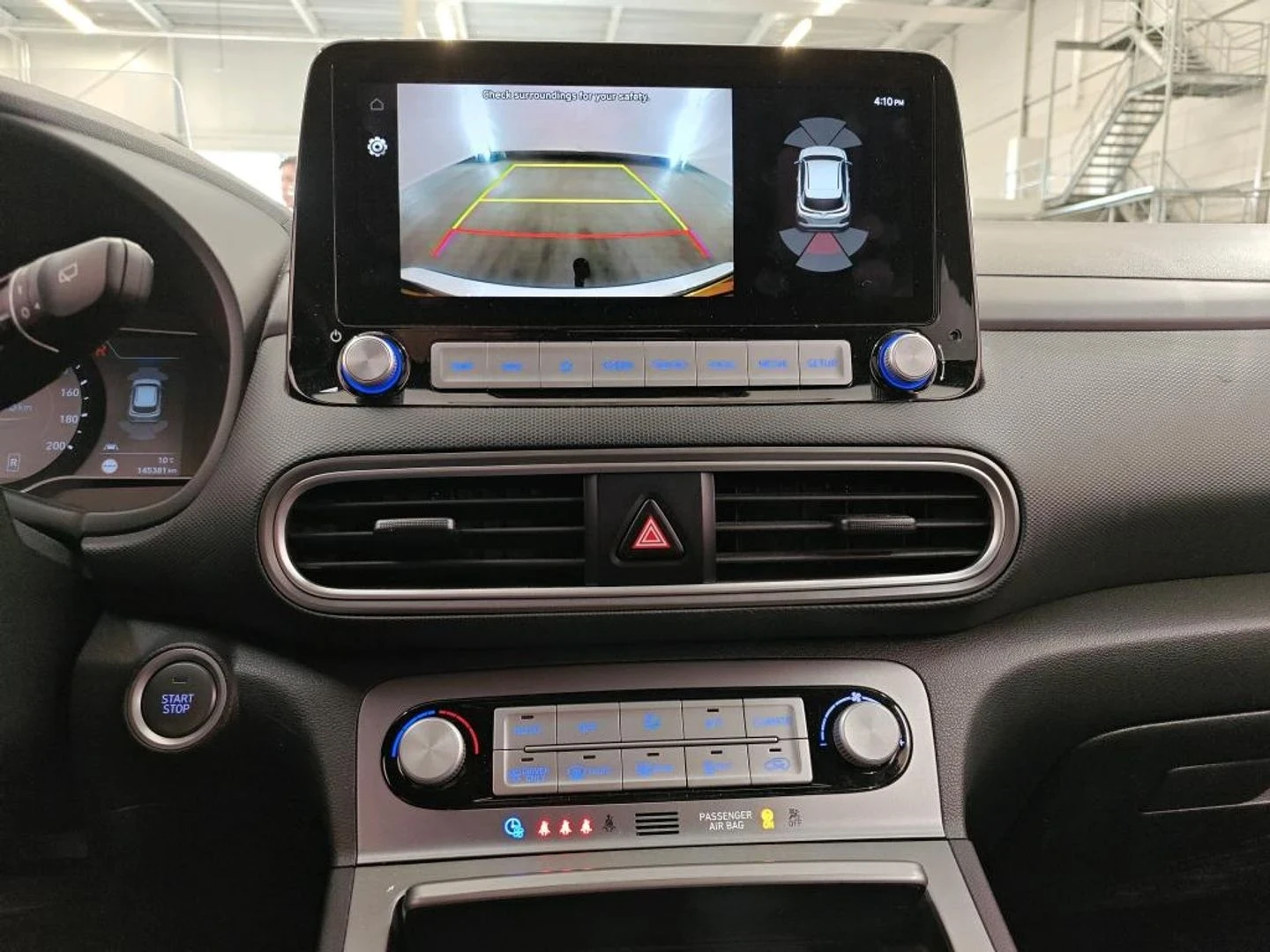 Hyundai Kona Premium/KRELL/HEAD-UP/ОБДУХВАНЕ/ГАРАНЦИЯ/SOH100%, снимка 11 - Автомобили и джипове - 54157454