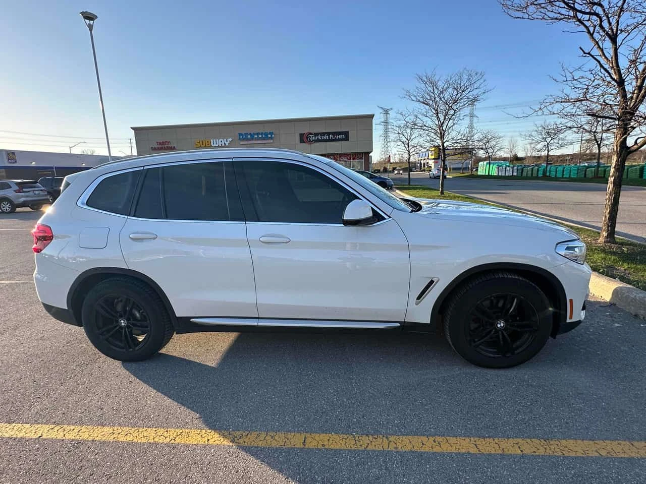 BMW X3 | ДИГИТАЛНО ТАБЛО | ПАНОРАМА | HUD | ПОДГРЕВ | , снимка 3 - Автомобили и джипове - 54307096