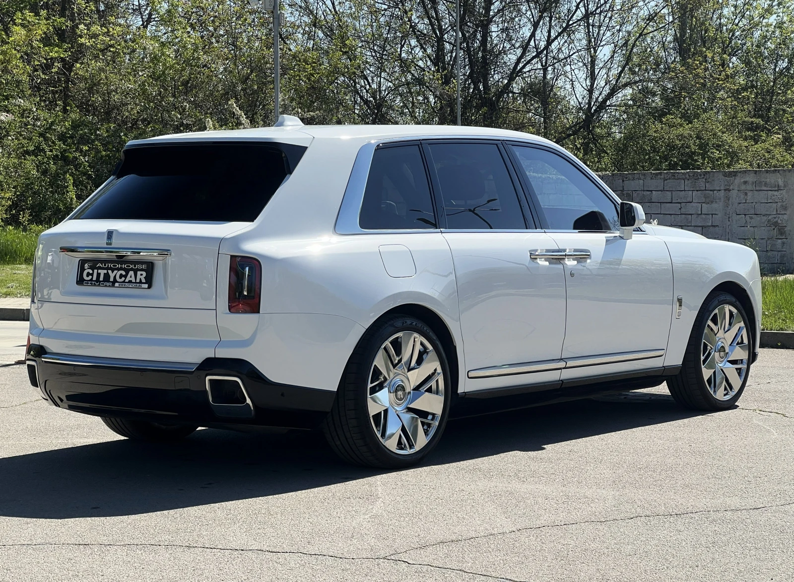 Rolls-Royce Cullinan SERIES II/FACELIFT/4-SEATS/SHOOTING STAR/BESPOKE/, снимка 6 - Автомобили и джипове - 54333138