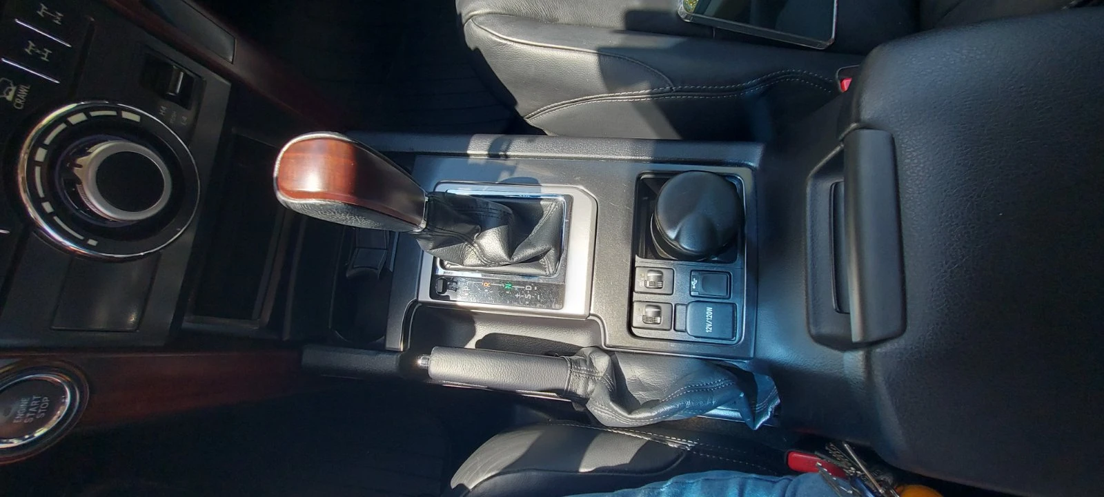 Toyota Land cruiser 150, снимка 17 - Автомобили и джипове - 54516385