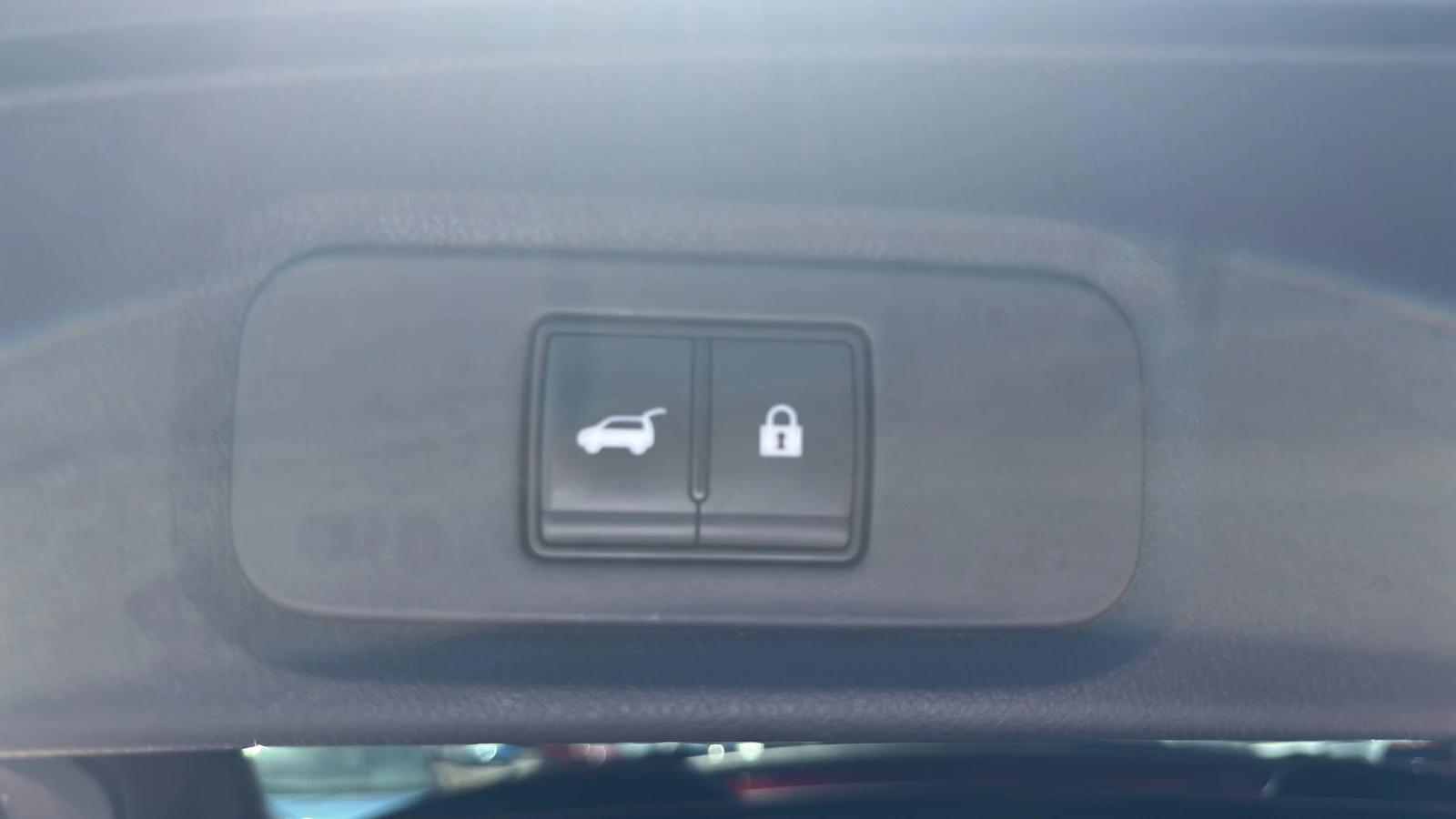 Nissan Qashqai 1.3 DiG-T HO CVT 156, снимка 9 - Автомобили и джипове - 55314937