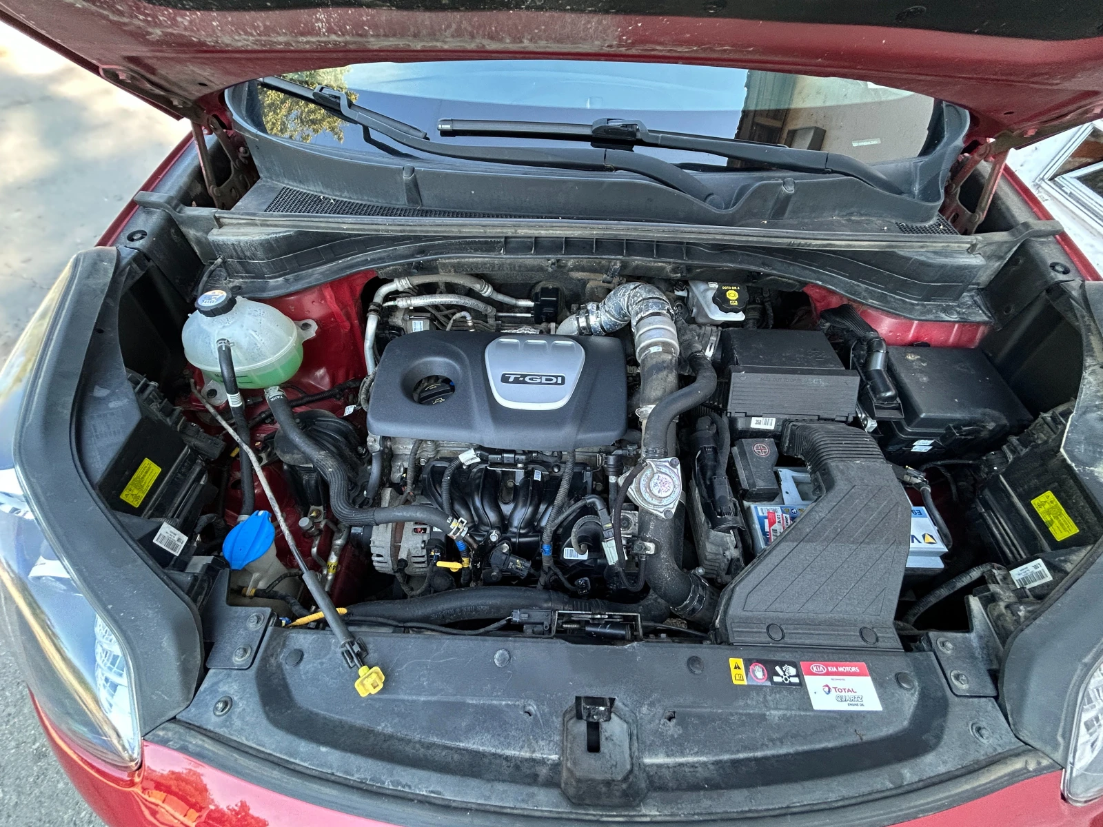 Kia Sportage 1.6T-GDI/4x4/Автомат, снимка 17 - Автомобили и джипове - 55696215