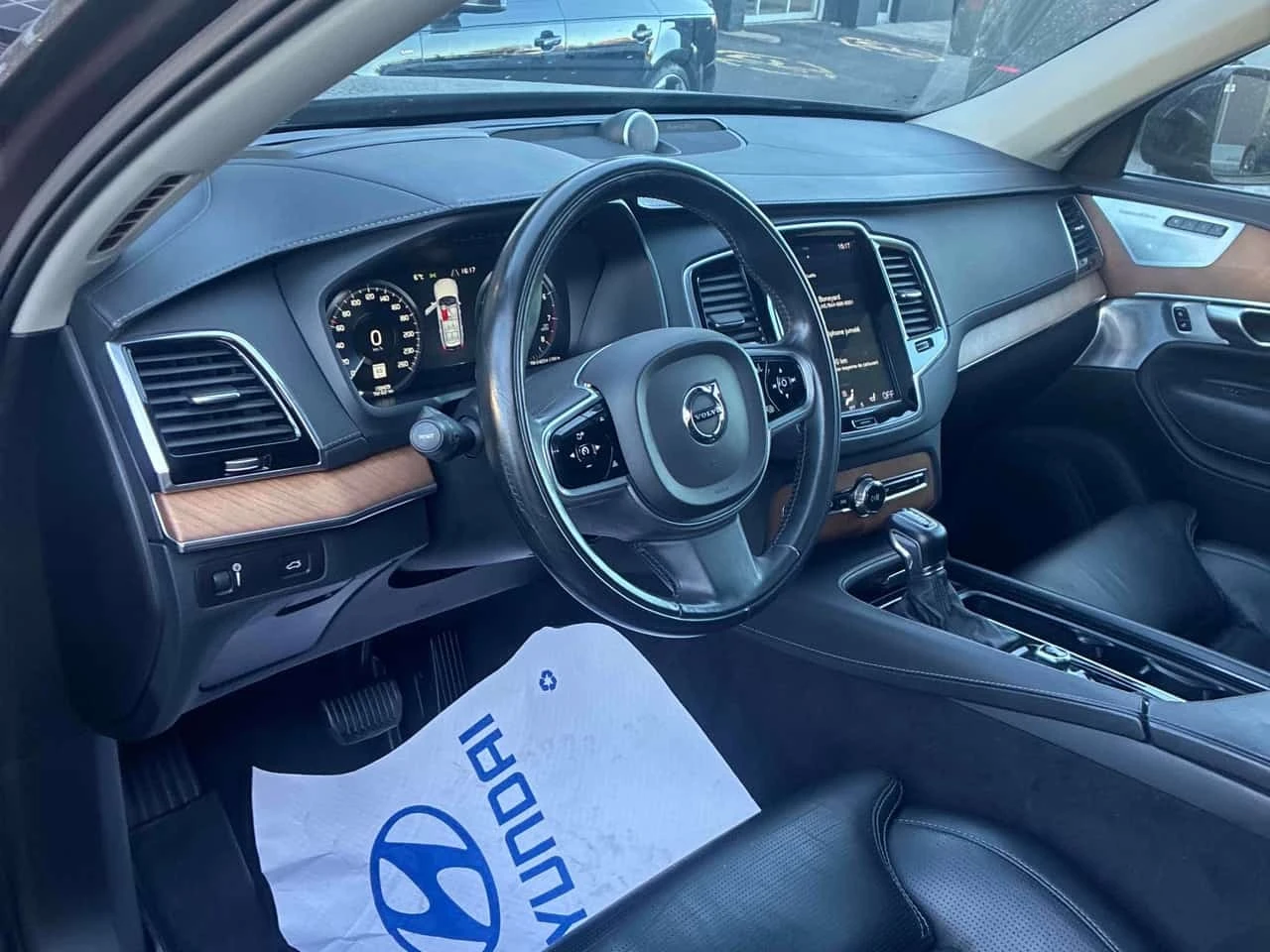 Volvo Xc90 * Inscription * CARFAX * ���� �� �� | Mobile.bg � ����������� 12