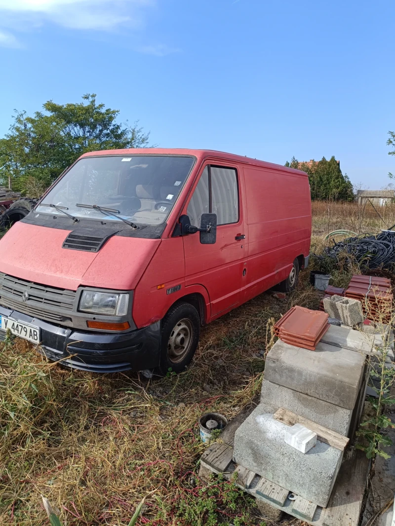 Renault Trafic, снимка 1 - Бусове и автобуси - 48509417