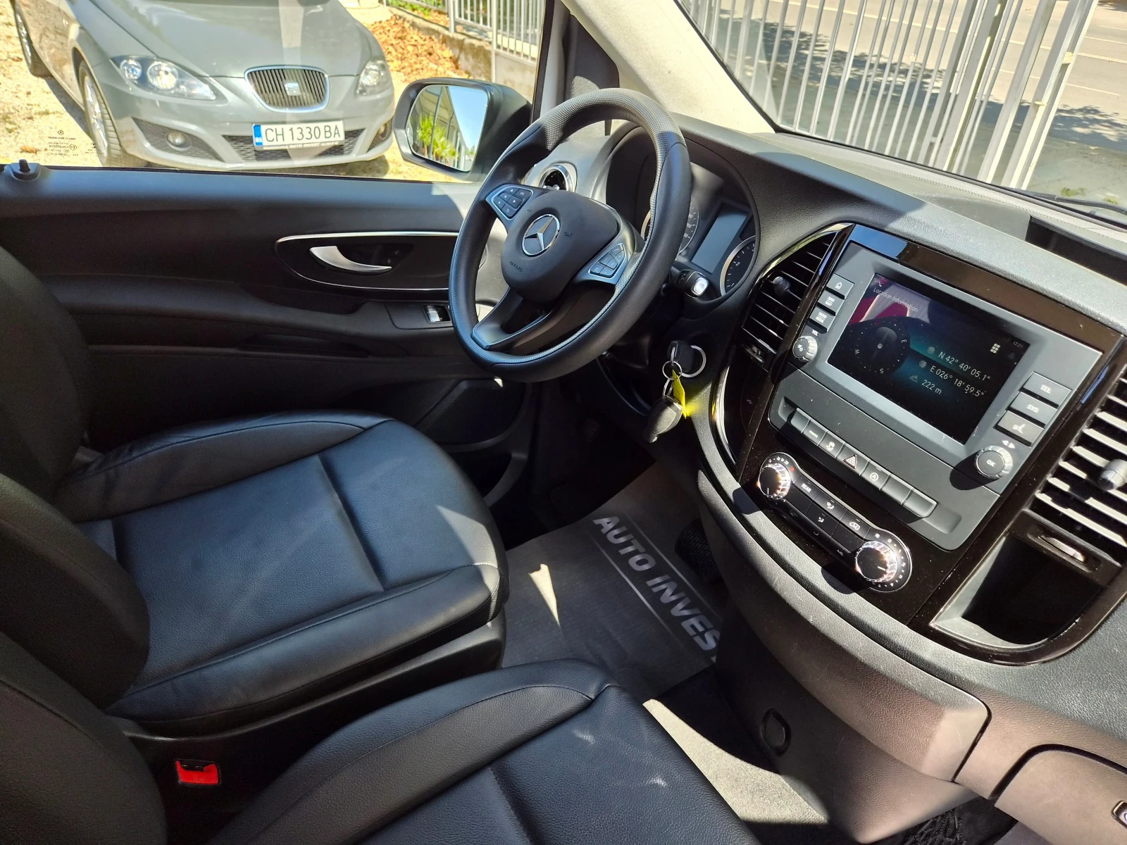 Mercedes-Benz Vito Tourer-9места/камера/нави/кожа, снимка 15 - Бусове и автобуси - 55662224