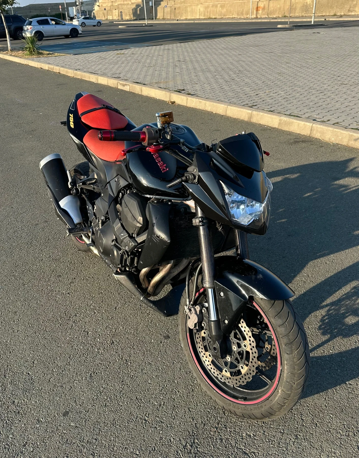Kawasaki Z 750R, снимка 3 - Мотоциклети и мототехника - 56203965