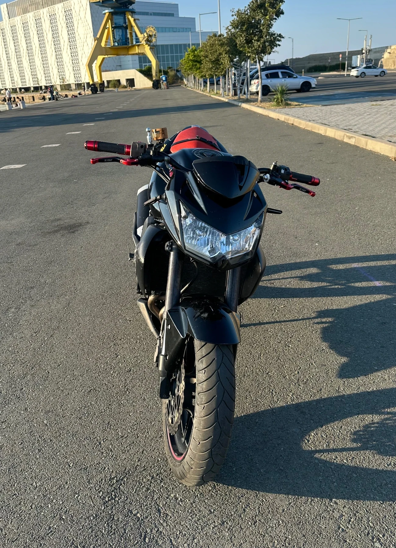Kawasaki Z 750R, снимка 4 - Мотоциклети и мототехника - 56203965