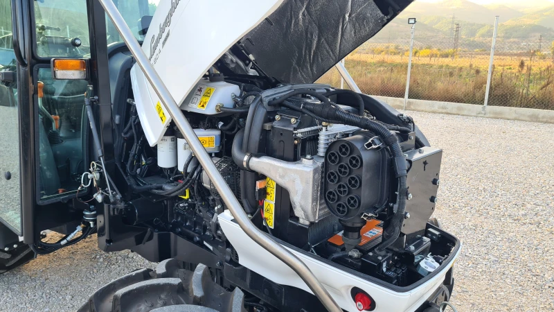 Трактор Lamborghini Rf-80.4 Чисто-нов, снимка 15 - Селскостопанска техника - 53386425