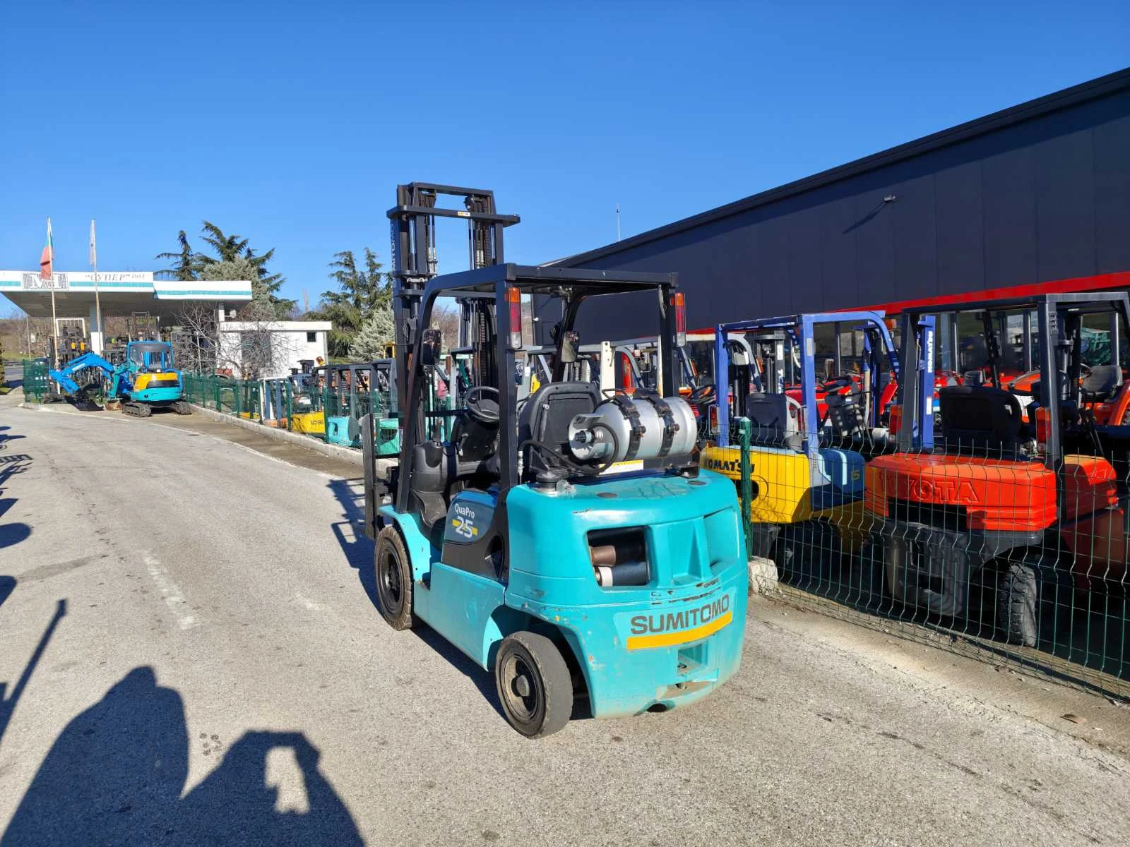 ������� Yale 2022�. ���������� | Mobile.bg � ����������� 9