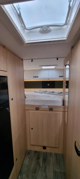 Кемпер SUNLIGHT A70, снимка 9