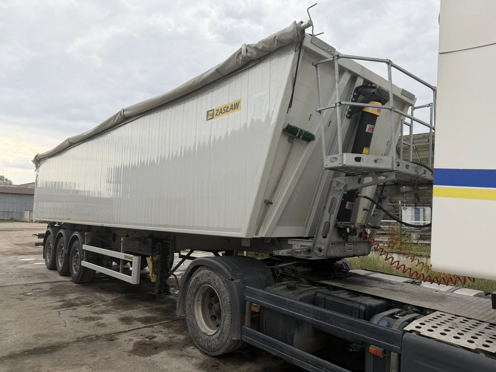  Zaslaw | Mobile.bg   1