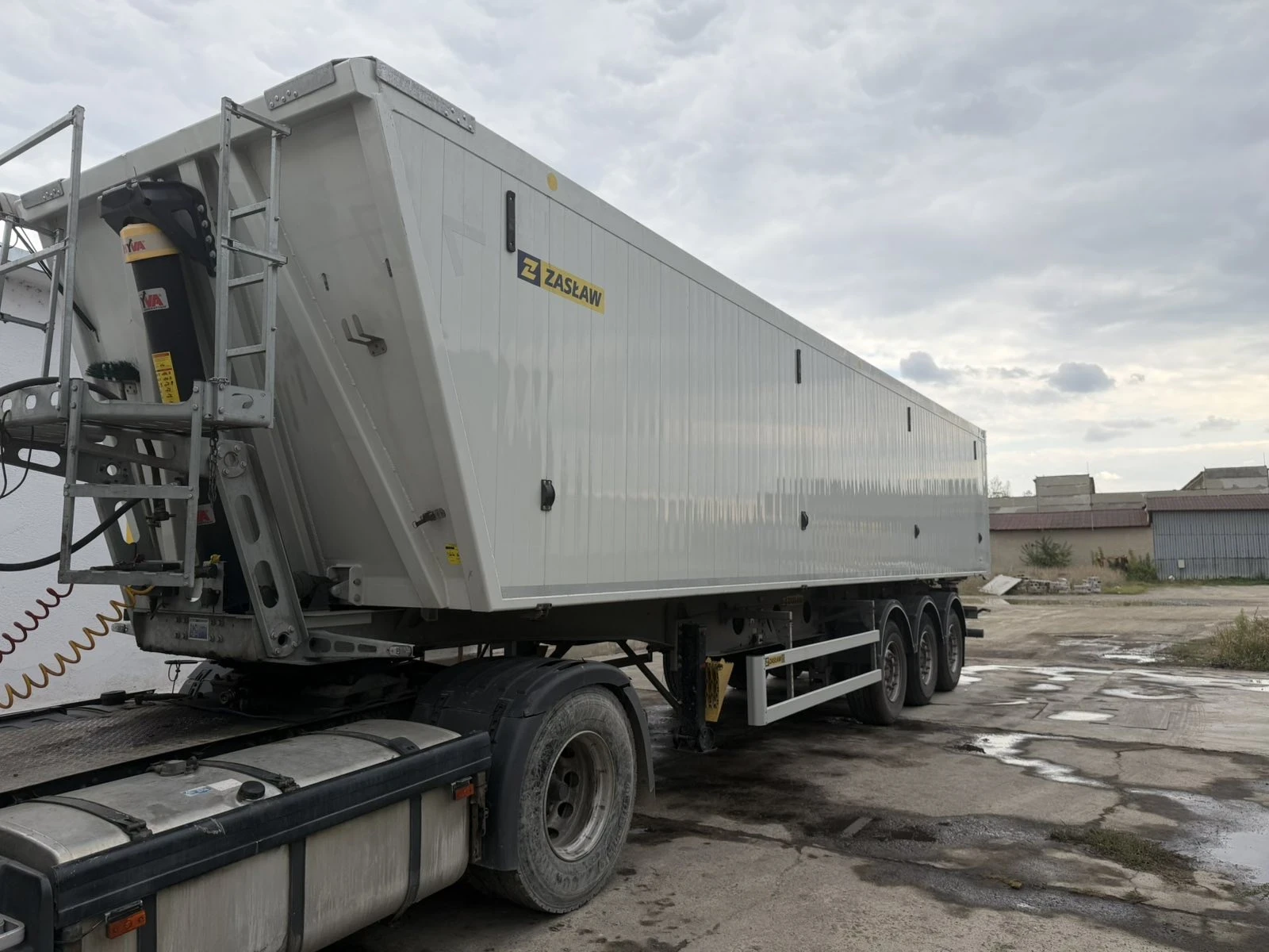  Zaslaw | Mobile.bg   2