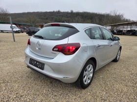 Opel Astra 1.6i 180k.c Facelift Cosmo Швейцария, снимка 4