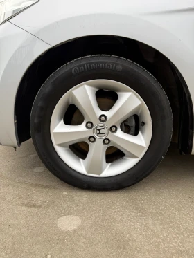 Honda Fr-v 2.2 i-CTDi, снимка 15