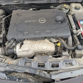 Opel Insignia Cosmo - 2699 € / 5278.79 лв. - 17254065 7