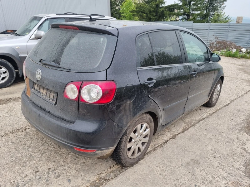 VW Golf Plus 1.9tdi-105ks-2006god-BLS мотор, снимка 5 - Автомобили и джипове - 47402440