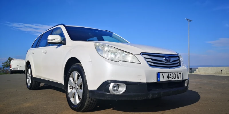 Subaru Outback 3, 6-260кс. Газ-Течна фаза  Нови гуми, снимка 5 - Автомобили и джипове - 47586380