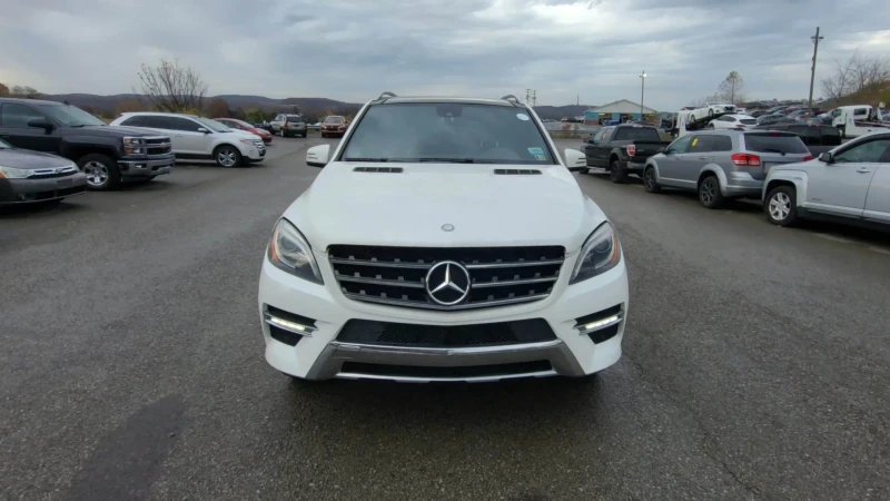 Mercedes-Benz ML 550 LUXURY* FULL* ОБДУХВАНЕ* Крайна цена до България !, снимка 1 - Автомобили и джипове - 47871208