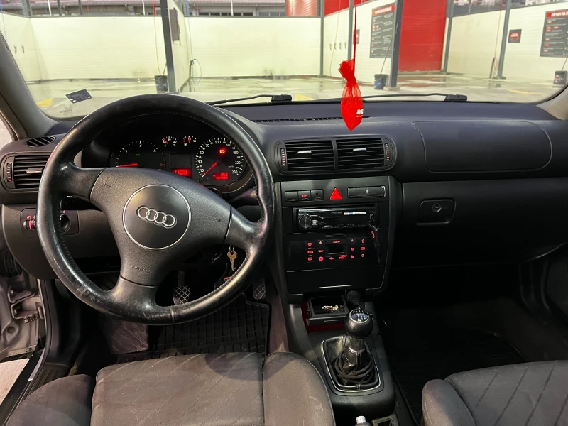 Audi A3 1.9 TDi, снимка 2 - Автомобили и джипове - 48104020