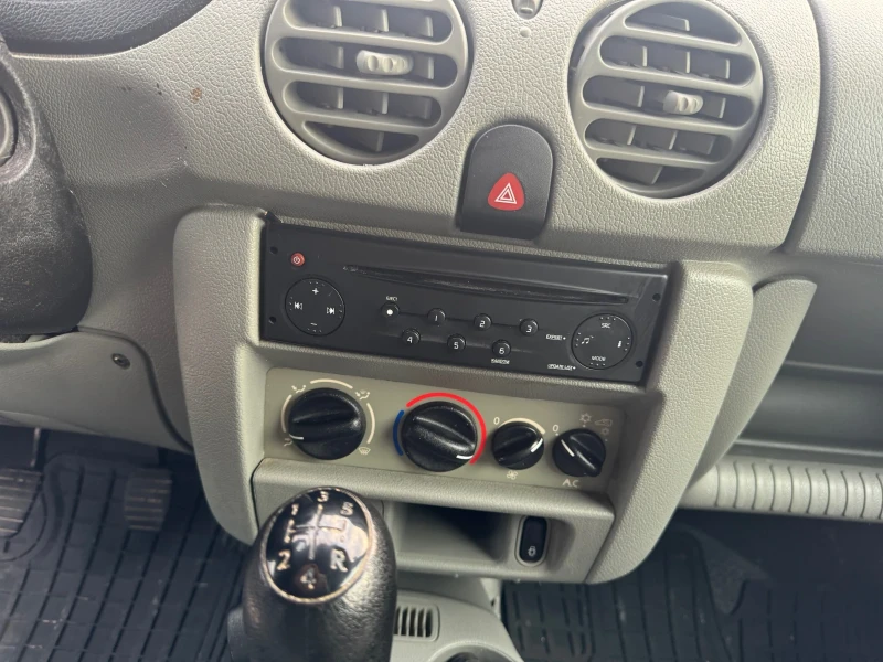 Renault Kangoo 1.5D KLIMA 117000km, снимка 10 - Автомобили и джипове - 49581985