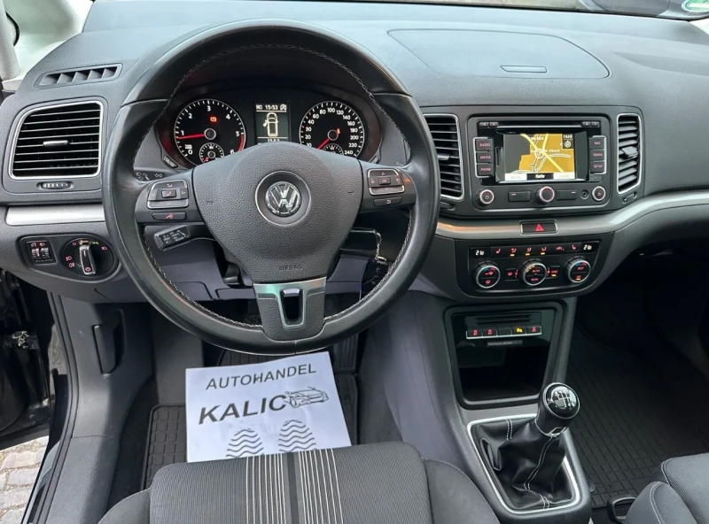 VW Sharan, снимка 9 - Автомобили и джипове - 48924323