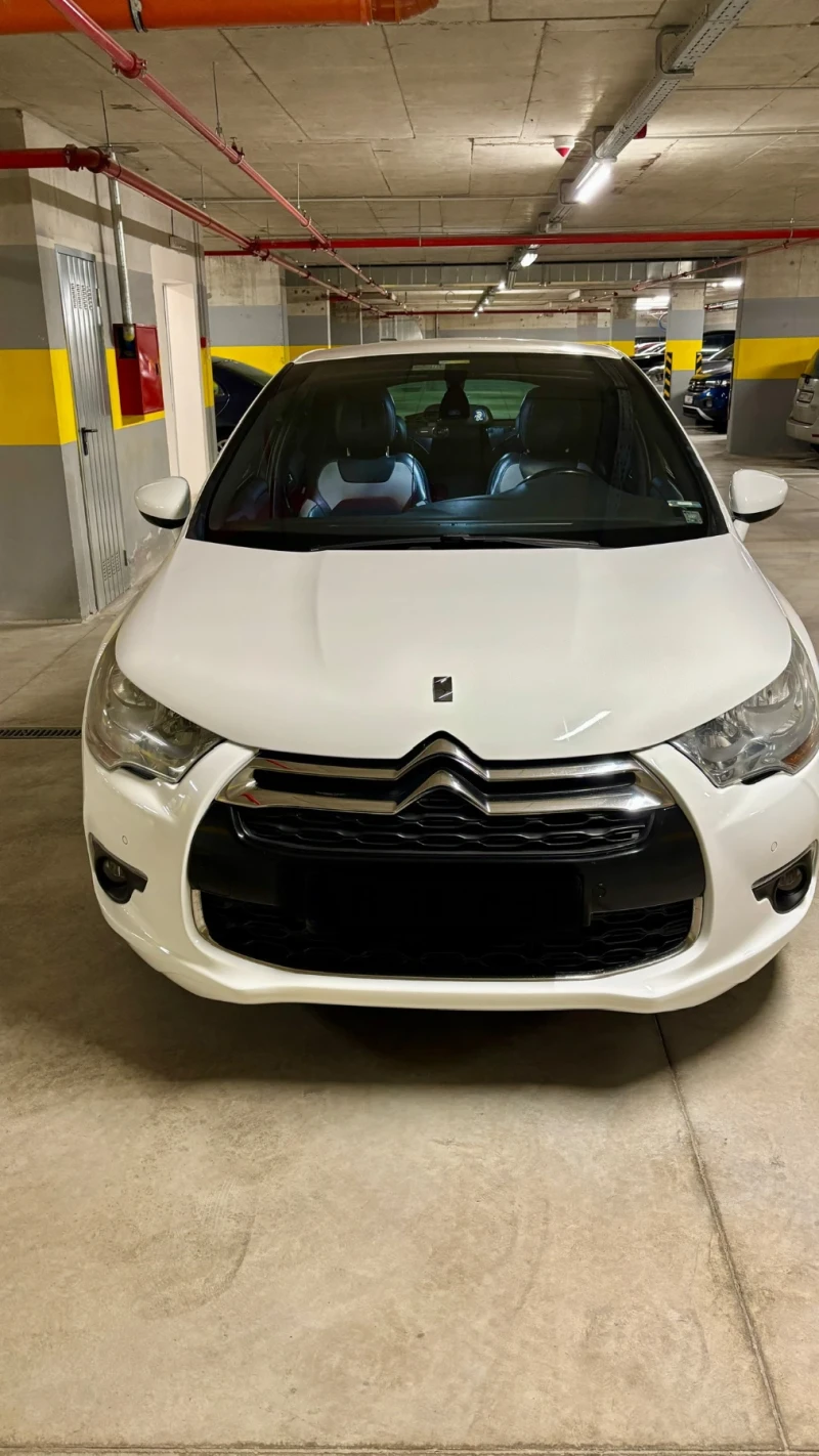 Citroen DS4, снимка 2 - Автомобили и джипове - 49231445