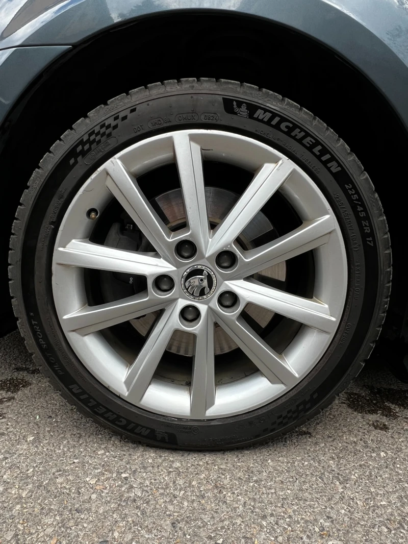 Skoda Octavia III 1.8 TSI DSG 4X4, снимка 16 - Автомобили и джипове - 51233459